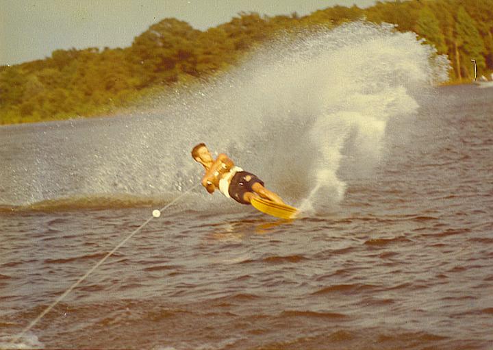 glenn skiing ~ 19 yrs old.jpg